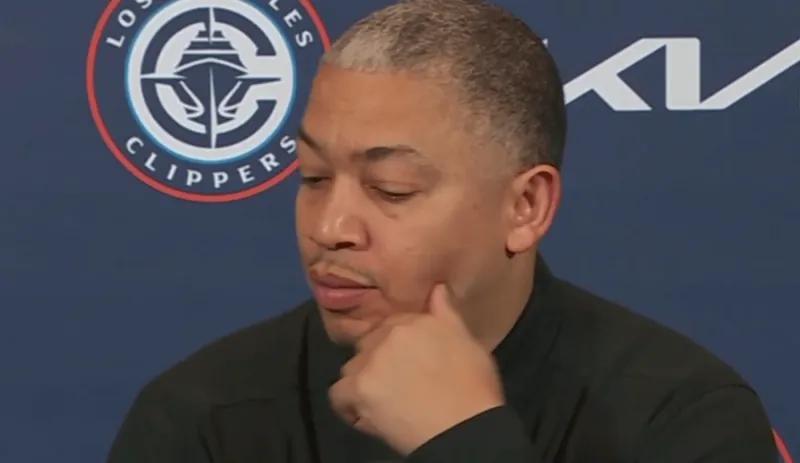 开云体育下载-泰伦卢终于开窍！发布会爆赞年轻球员攻守，后续多用用扩大轮换！