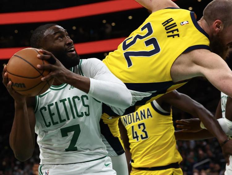 开云-15分大胜东部垫底队！布朗连续爆发，西亚卡姆32+10独木难支